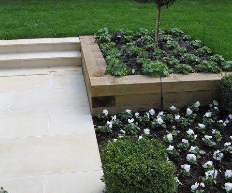 A Garden in Roehampton — garden by Shoots & Leaves, photograph 1